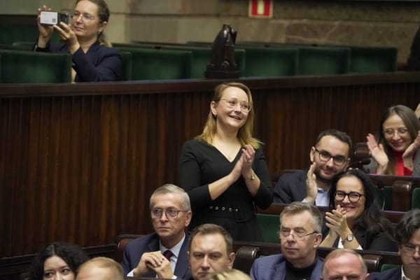 DOKONALIŚMY NIEMOŻLIWEGO! Zakaz hodowli zwierząt na futra uchwalony!