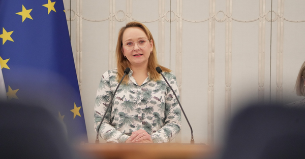 Senat przyjął zakaz hodowli zwierząt na futra!