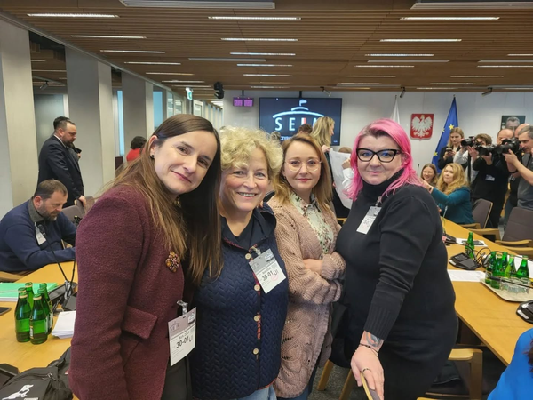 Nadzwyczajnej Komisji ds. Ochrony Zwierząt - Raport dot. stanu polskich schronisk dla zwierząt